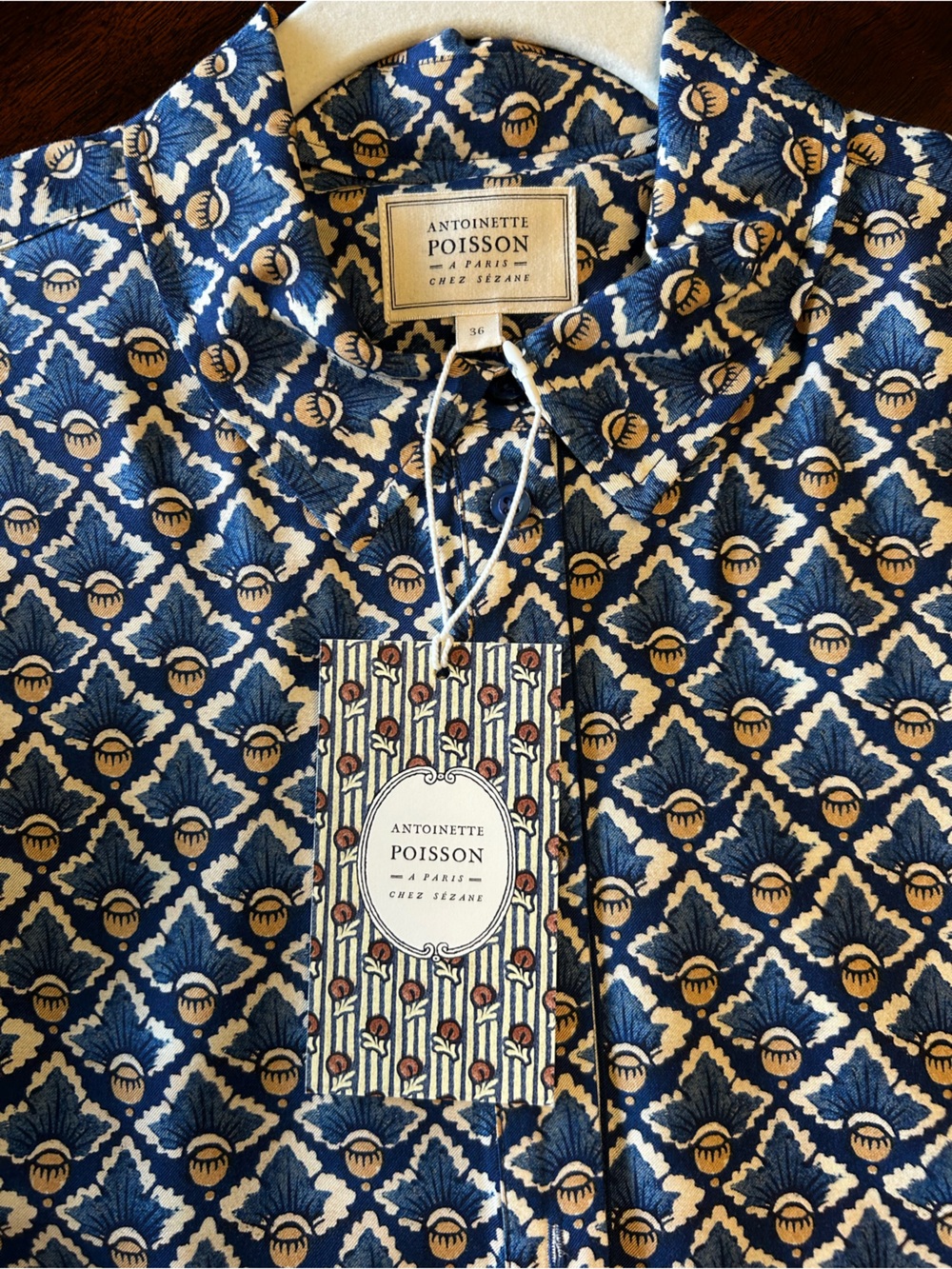 BNWT Sézane x Antionette Poisson Annie Shirt in Blue Hazelnut - Picture 2 of 3